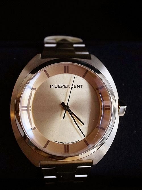 DRESSCAMP×INDEPENDENT】STUDS CLASSICO WATCH (GOLD) - Karaln