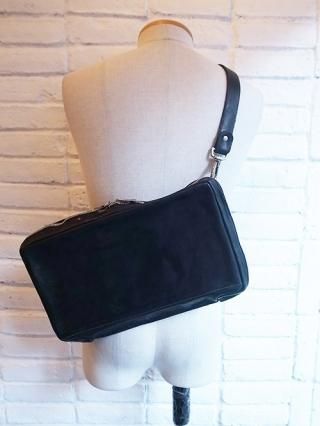 incarnation/󥫥͡CALF LEATHER BAG CLUTCH SHOLDER UNLINED (BLACK)