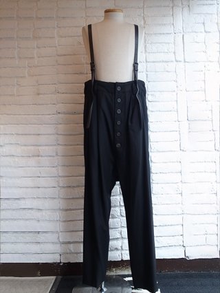 【nude:masahiko maruyama/nude:mm】Patched Drop-Crotch 2 Tucks Pants w/Suspenders (BLACK)