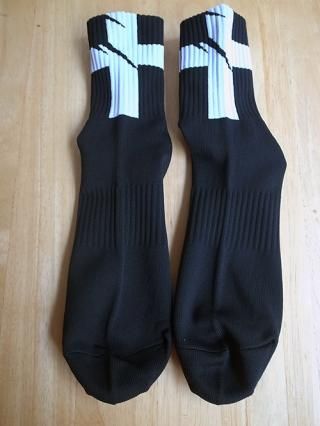 kiryuyrik/奦奦CROSS Socks (Black)