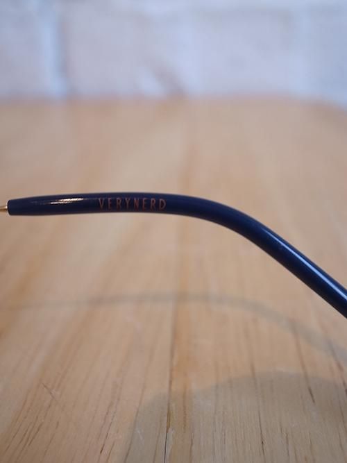 Iroquois×VERYNERD/イロコイ】SUNGLASSES 