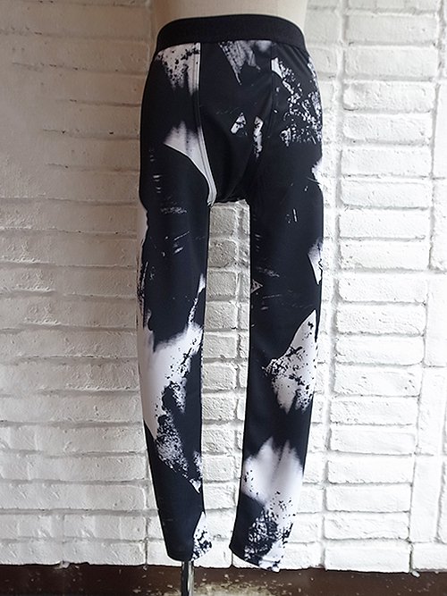 kiryuyrik/キリュウキリュウ】Ink Jet Print Jersey Leggings (Black