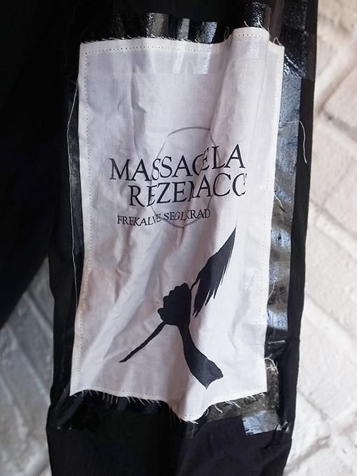 nude:mm/DISTORTION3】SHIRT WITH MULTI PATCHES 