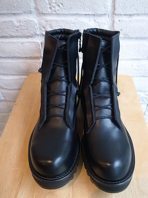 kiryuyrik Smooth Lace Up Boots/Black | labiela.com