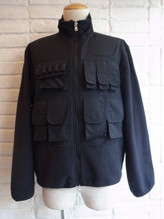 <img class='new_mark_img1' src='https://img.shop-pro.jp/img/new/icons8.gif' style='border:none;display:inline;margin:0px;padding:0px;width:auto;' />roarguns/󥺡FLEECE NYLON JKT (BLACK)