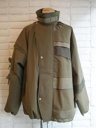 <img class='new_mark_img1' src='https://img.shop-pro.jp/img/new/icons8.gif' style='border:none;display:inline;margin:0px;padding:0px;width:auto;' />【yoshiokubo/ヨシオクボ】SLASH BLOUSON (KHAKI)