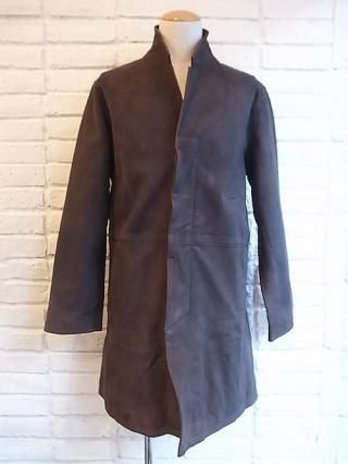 <img class='new_mark_img1' src='https://img.shop-pro.jp/img/new/icons8.gif' style='border:none;display:inline;margin:0px;padding:0px;width:auto;' />STRUMJapanese WhiteVegetable Tanned Calfskin Garment Burning Dyed Middle Coat 