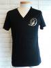 【DRESSCAMP/ドレスキャンプ】メタルチップDロゴ・VネックTシャツ(BLACK)
