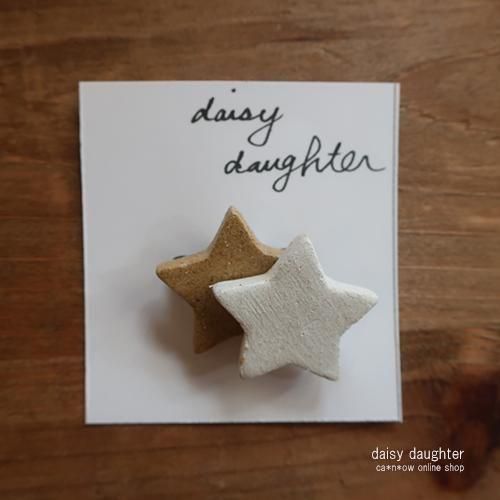 マシュマロバニーブローチ マシュマロバニーブローチ