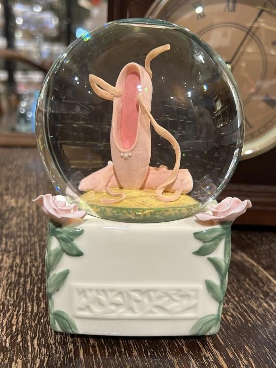 バラとトゥ・シューズ - スノードーム美術館 ONLINE SHOP