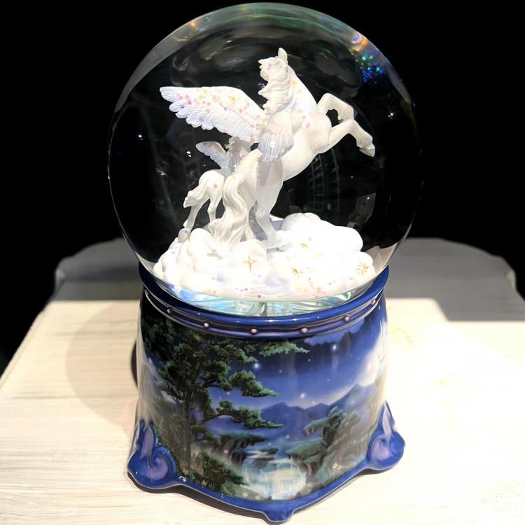 ペガサスの親子 - スノードーム美術館 ONLINE SHOP