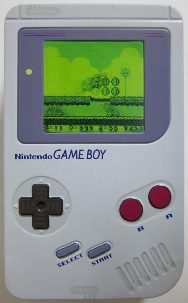 Hyperkinがアルミ筐体のゲームボーイ互換機｢Ultra Gameboy