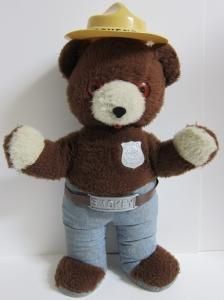 Smokey The Bear Ornament Plush Doll スモーキーベア