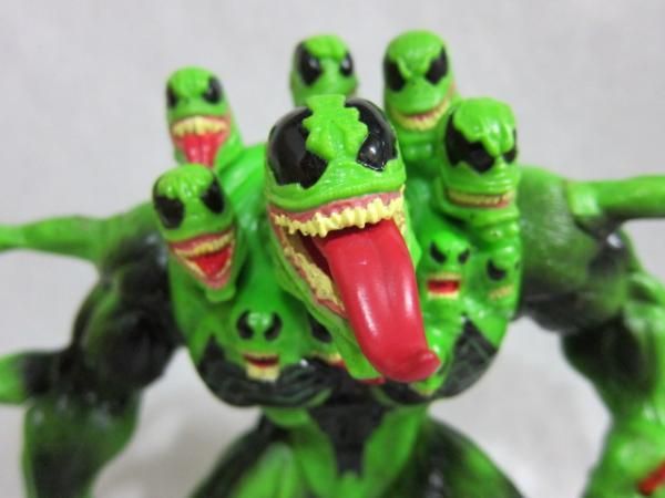 TOYBIZ VENOM THE MADNESS グリーン - PopSoda Web Shop