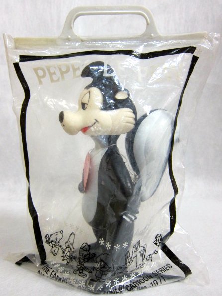 DAKIN PEPE' LE PEW フィギュア - PopSoda Web Shop