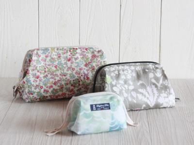 裏地なしワイヤーポーチ Patternshop Snowwing 裏地なしワイヤーポーチ Patternshop Snowwing