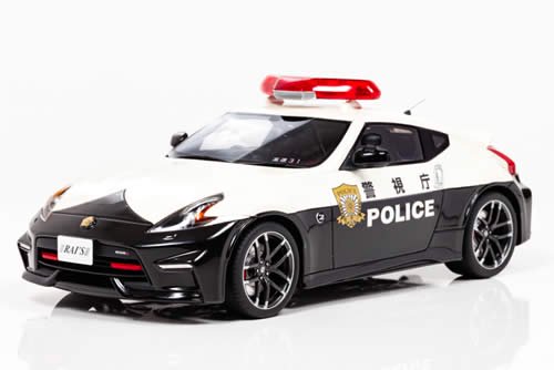 RAI’Sレイズ 1/18フェアレディZ nismo 警視庁高速道路交通警察隊