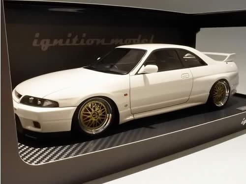 ignition model/イグニッションモデル】1/18 Nissan Skyline GT-R (R33) V-spec White -  ミニカーショップ NEOHOBBY（ネオホビー）