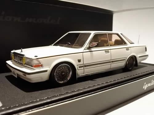 ignition model/イグニッションモデル】1/43 Nissan Cedric (Y30