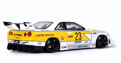 INNO MODELS/イノモデル】1/18 スカイライン スーパーシルエット LB