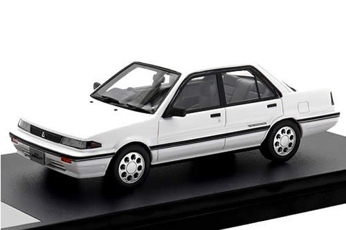 予約【Hi-Story/ハイストーリー】1/43 NISSAN LANGLEY 4 DOOR SEDAN GT TWINCAM (1988)  クリスタルホワイト - ミニカーショップ NEOHOBBY（ネオホビー）