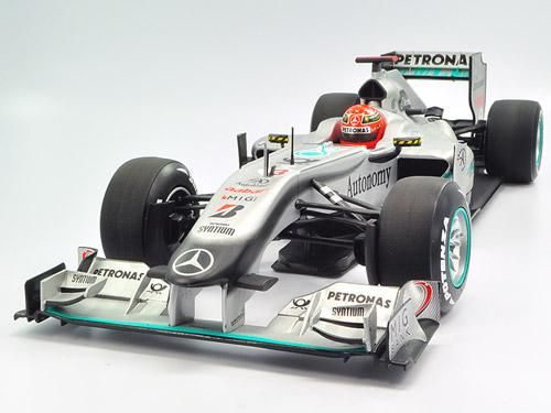 MINICHAMPS  2010  MERCEDES  GP  PETRONAS