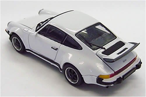 KYOSHO】1/43 ポルシェ 911 ターボ（ホワイト） 50周年限定 - ミニカー
