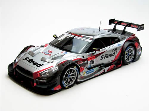 EBBRO/エブロ】1/18 S Road MOLA GT-R SUPER GT500 2015 Rd.3 Thailand