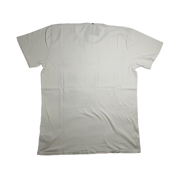 ヌーディージーンズ：ROUND NECK Tシャツ (オフホワイト）