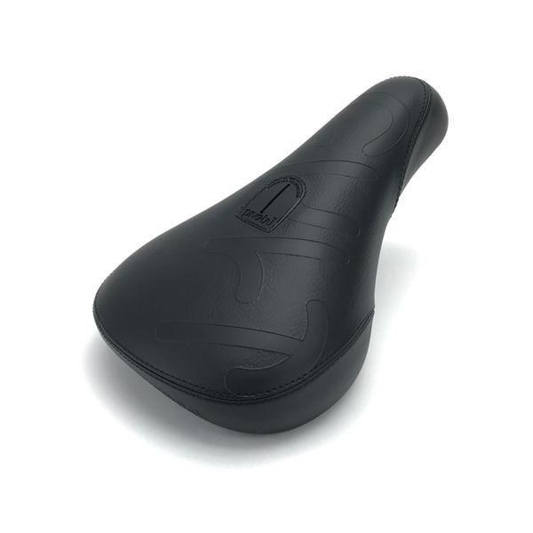 CULT / BIG LOGO PIVOTAL SEAT -BLACK- BMXサドル - ジテンシャ