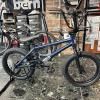 DURCUS ONE / SOLO 16 -BLUE METALLIC- åBMX