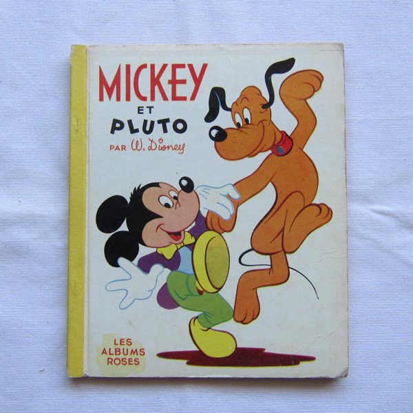 Mickey et PlutoミッキーとプルートWalt Disney - DE PARIS