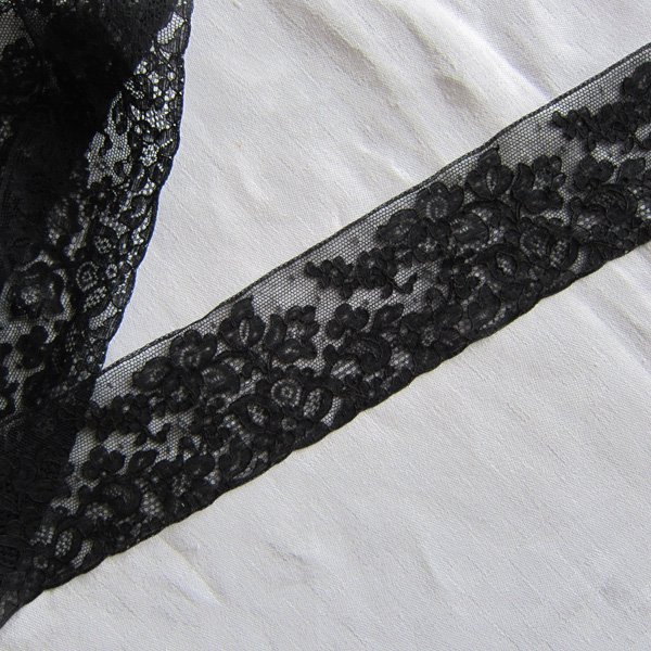 フランスアンティーク/ブラックレース刺繍260cm- DE PARIS