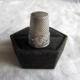 アンティーク銀製シンブル指貫リーフ柄