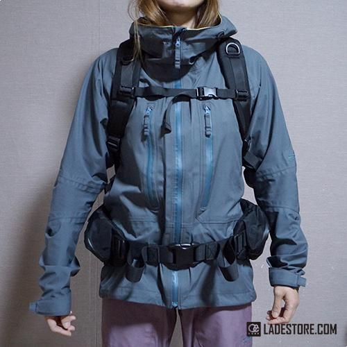 □ RAIN OR SHINE □ 2022-23 BC PACK 33L - LADE STORE 花笠高原