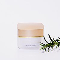 - ＭＤ（エムディ）化粧品通販ショップ *natural & beauty* こころ