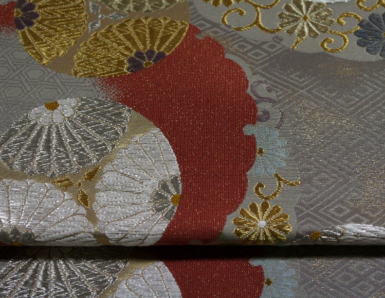 利休白茶色・雪輪に割菊柄袋帯 - リサイクル着物のことなら京都で創業80年の老舗ゑちごやへ