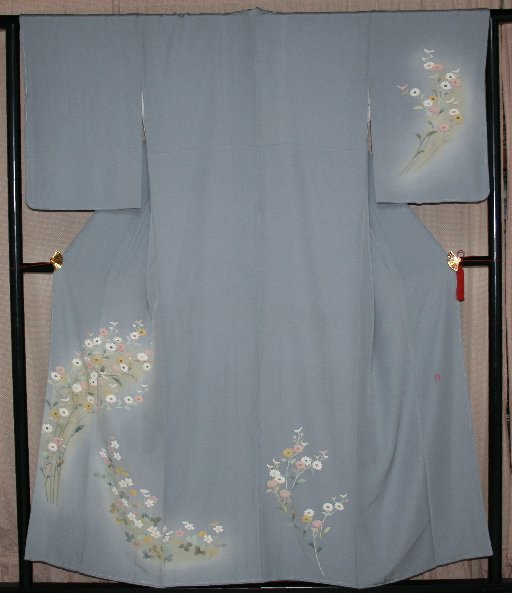 未使用のスモークブルーグレイ加賀友禅付け下げ着物（お勧め品です） - リサイクル着物のことなら京都で創業80年の老舗ゑちごやへ