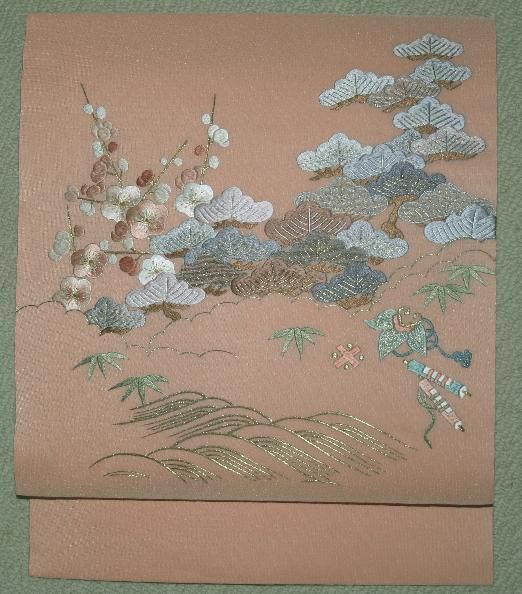 未使用の宍色刺繍名古屋帯 - リサイクル着物のことなら京都で創業80年 