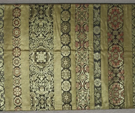 箔屋清兵衛袋帯 西陣織 箔屋清兵衛 袋帯 「茶の心」 クリーム色 全通 蜀江 有職