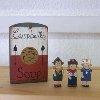 <img class='new_mark_img1' src='https://img.shop-pro.jp/img/new/icons42.gif' style='border:none;display:inline;margin:0px;padding:0px;width:auto;' />Campbell's Soup キャンベル スープ ウッデンクラフト 4点セット