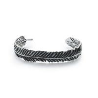 GARNI - Multiple Studs Bangle | Tempt