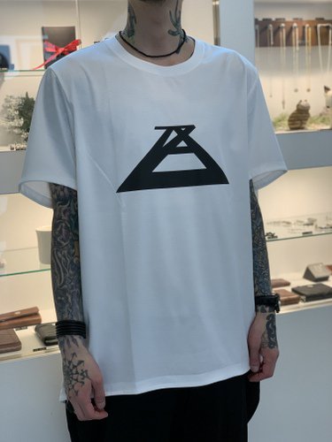 ANREALAGE / LOW ANGLE EMBLEM PRINT TEE SHIRT / White - LAD