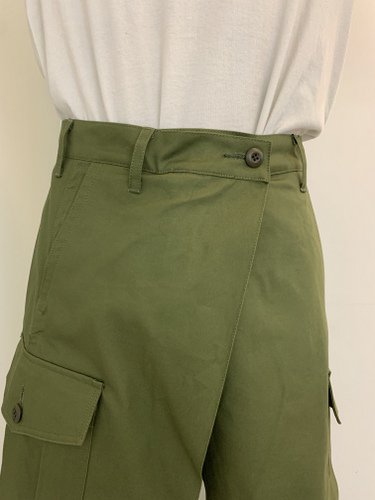 ANREALAGE / SIDE ANGLE MIRITARY PANTS / Khaki - LAD