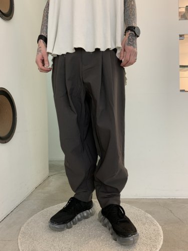 rehacer / Zippers Volume Tuck Pants / Smoky Gray - LAD MUSICIAN