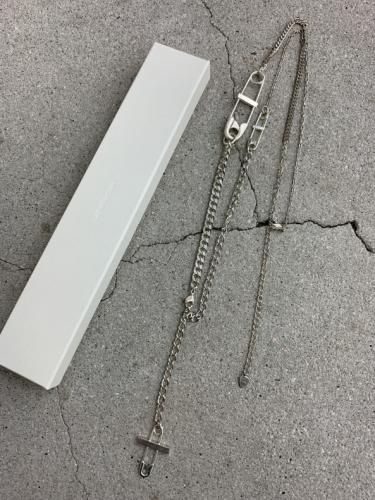 LAD MUSICIAN / SAFETY PIN CROSS NECKLACE 2 / DARK SILVER