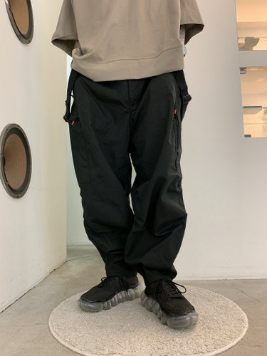 SIVA / FLIGHT PLEATED SUSPENDER TROUSERS / BLACK - LAD MUSICIAN