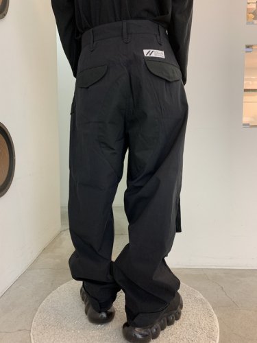 SIVA / ONE-PLEATS CARGO TROUSERS / BLACK - LAD MUSICIAN・A.F ARTEFACT・my  beautiful landlet・VOAAOV・VICTIM・GARNI等の通販 |  鳥取県米子市のセレクトショップ、サイコボックス＜＜Psychobox＞＞