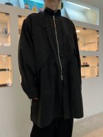 <img class='new_mark_img1' src='https://img.shop-pro.jp/img/new/icons34.gif' style='border:none;display:inline;margin:0px;padding:0px;width:auto;' />WIZZARD / FISHTAIL SHIRTS COAT / BLACK