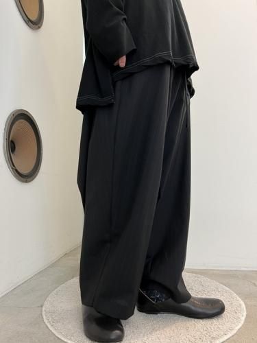 my beautiful landlet / TROPICAL WOOL PIN STRIPE MIX BACK WARP EASY PANTS /  Black - LAD MUSICIAN・A.F ARTEFACT・my beautiful  landlet・VOAAOV・VICTIM・GARNI等の通販 | 鳥取県米子市のセレクトショップ、サイコボックス＜＜Psychobox＞＞